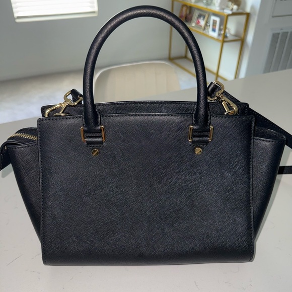 Michael Kors Black Saffiano Satchel with Gold Hardware - Picture 6 of 9